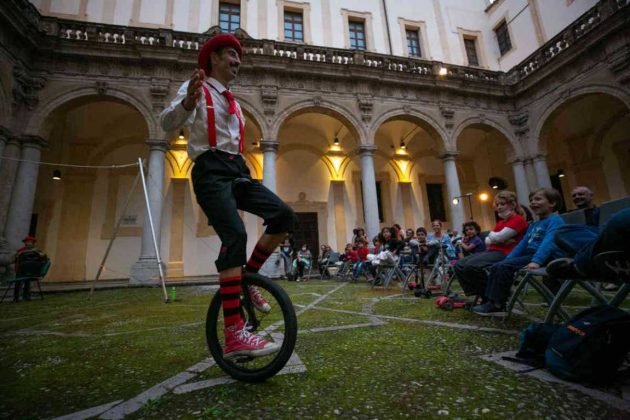 Alcune performance del Ballarò Buskers festival
