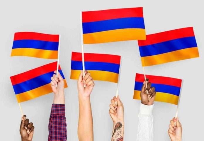 Roza, la ragazza che costruisce ponti tra l'Armenia e Palermo
