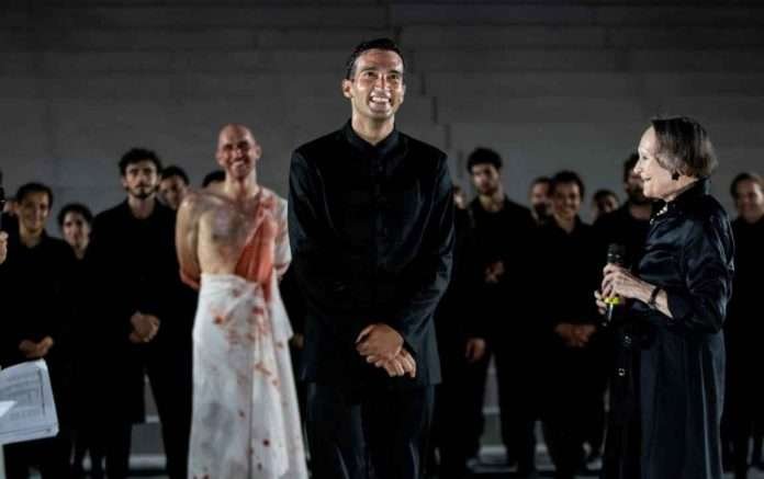 Dario Battaglia in scena