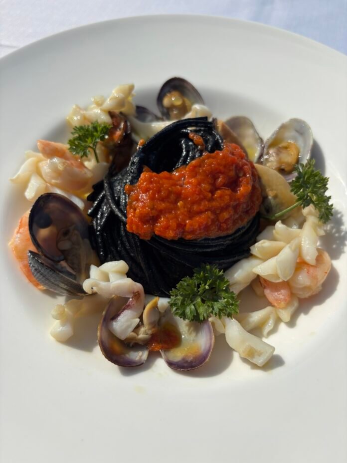 Spaghetti al nero di seppia del Teatro del Fuoco by Giuseppe Cusimano