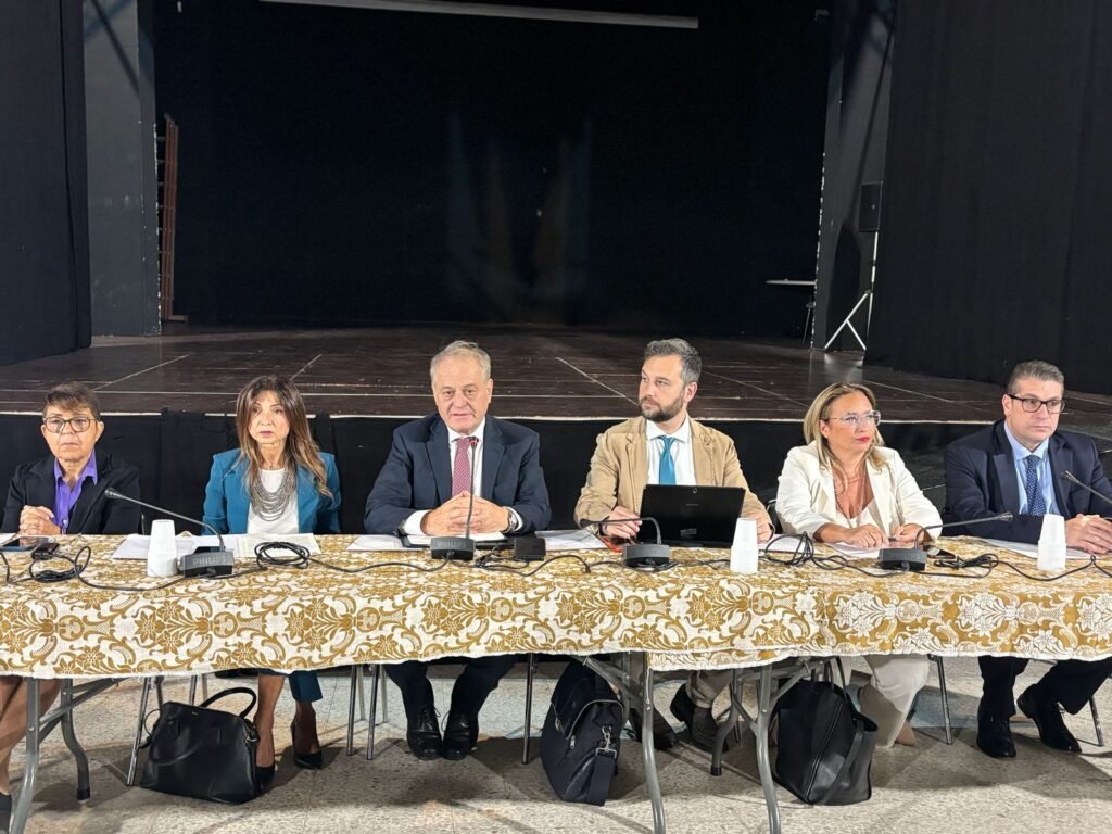 Seduta dell'Antimafia allo Zen