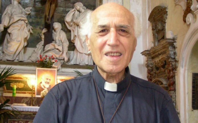Padre Pietro Santoro