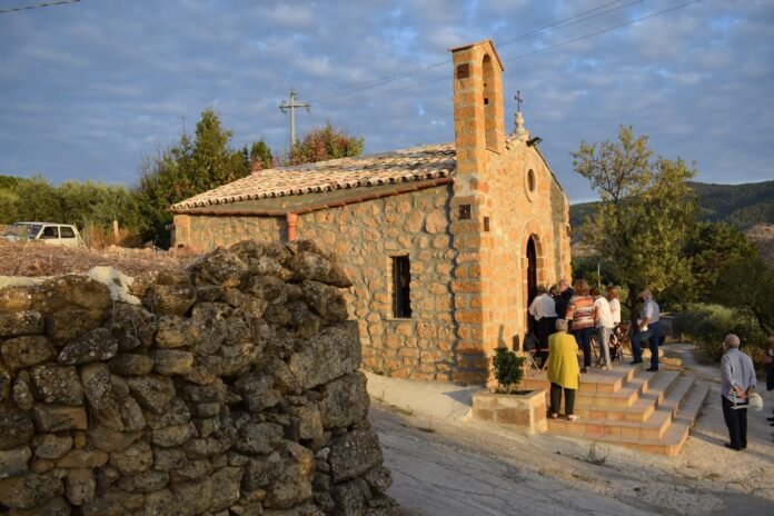 Chiesa di Santa Rosalia a Sambuca di Sicilia (foto di Franco Lo Vecchio)