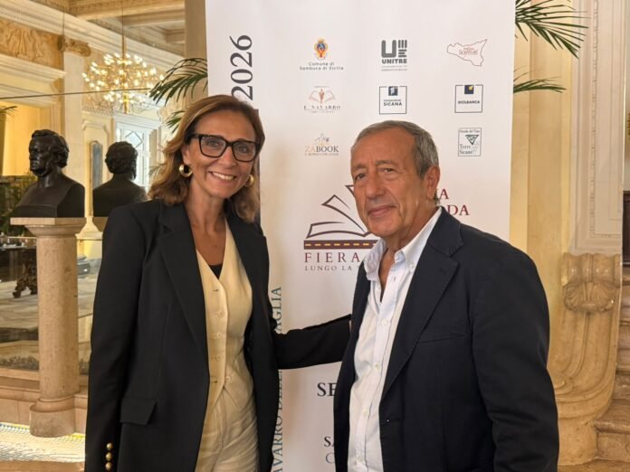 La sindaca Giovanna Casà e il direttore artistico Franco Nuccio (Ph. Ufficio stampa)